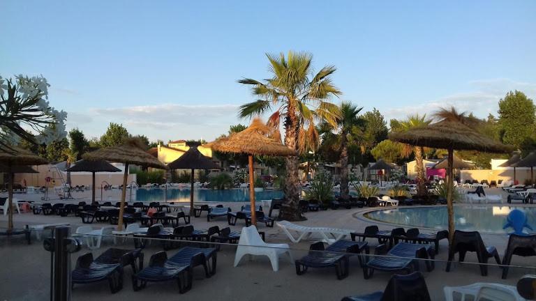 Hotel SABLE DU MIDI chez gégé Valras-Plage Exterior foto